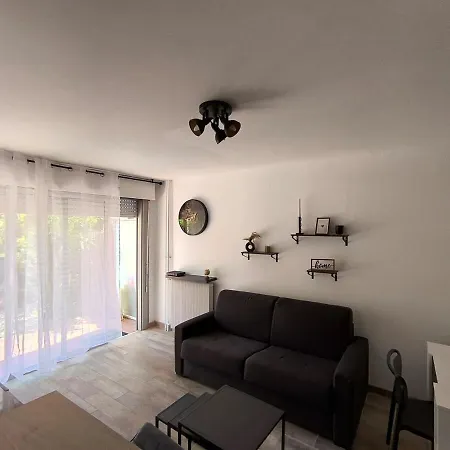 Apartment Home2sea - Piscine, Jardin, Cabine, 5 Couchages *
