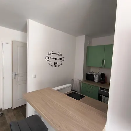 Home2sea - Piscine, Jardin, Cabine, 5 Couchages Apartment Vallauris